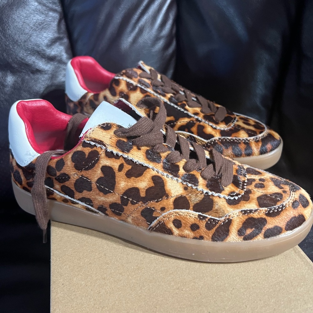 Steve Madden leopard sneakers size 7.5